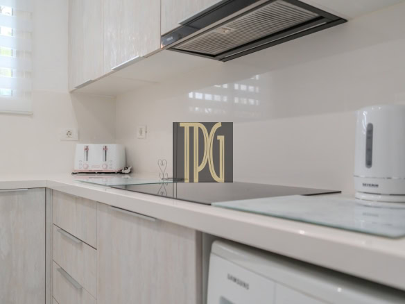 Stunning 2 Bedroom Apartment for Sale in Los Cristianos