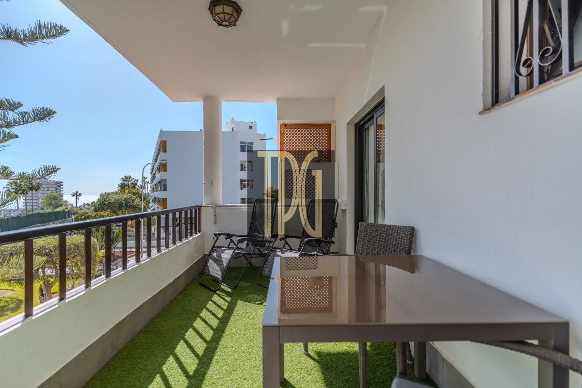 Stunning 2 Bedroom Apartment for Sale in Los Cristianos