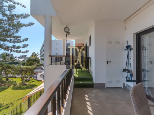 Stunning 2 Bedroom Apartment for Sale in Los Cristianos