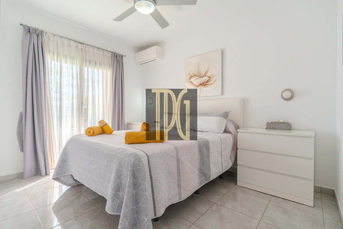 Stunning 2 Bedroom Apartment for Sale in Los Cristianos