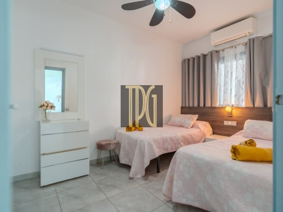 Stunning 2 Bedroom Apartment for Sale in Los Cristianos