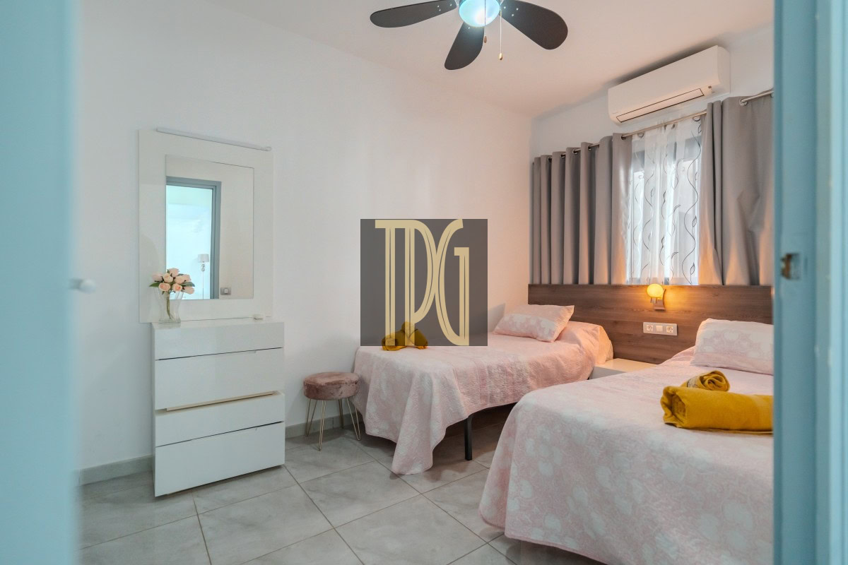 Stunning 2 Bedroom Apartment for Sale in Los Cristianos