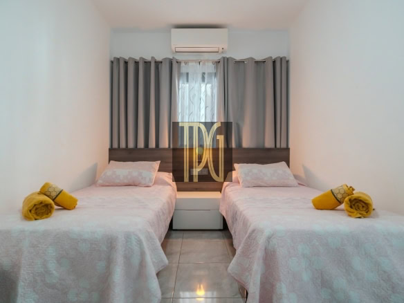 Stunning 2 Bedroom Apartment for Sale in Los Cristianos