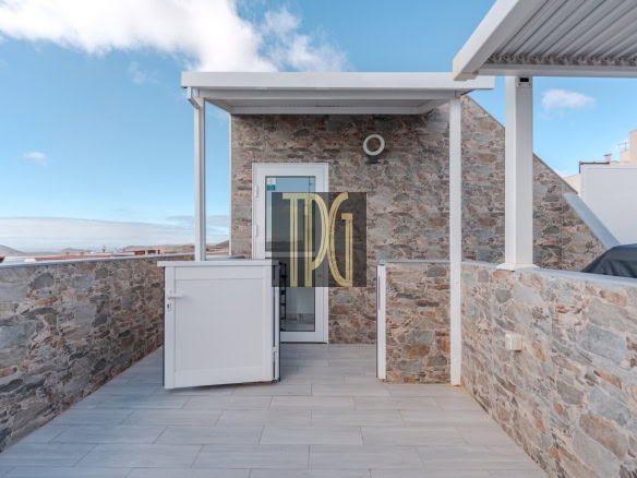 Stunning 3 Bedroom Penthouse for Sale in Parque La Reina