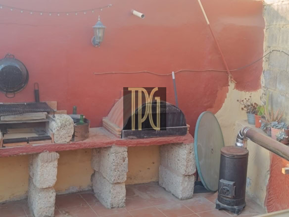 House with land for sale in Teguedite, Arico