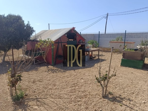 House with land for sale in Teguedite, Arico