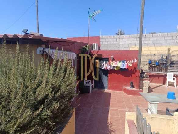 House with land for sale in Teguedite, Arico