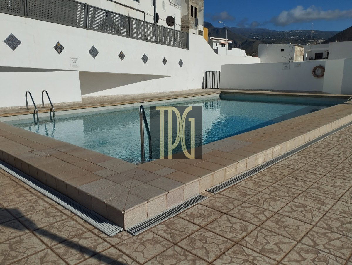 2 Bedroom Apartment for Sale in Los Cristianos – Cactus Complex