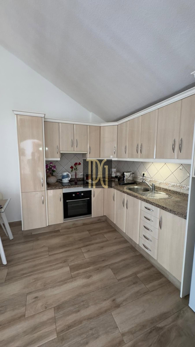 1 Apartment For Sale in Los Cristianos - Los Diamantes